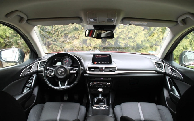 Mazda 3 cena 59800 przebieg: 90000, rok produkcji 2017 z Nowy Sącz małe 46